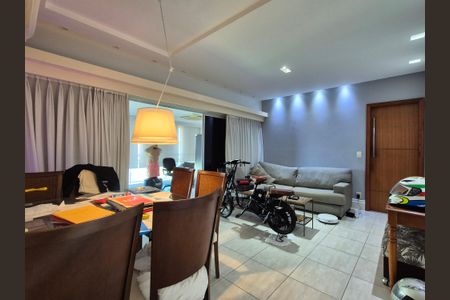 Apartamento à venda com 127m², 3 quartos e 2 vagassala