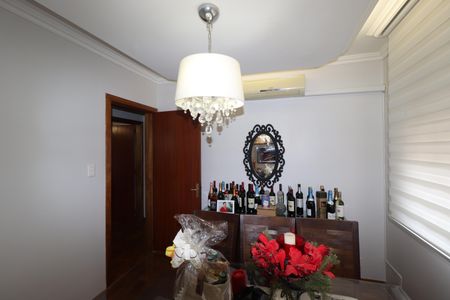 Sala de Jantar de apartamento à venda com 3 quartos, 77m² em Rio Branco, Porto Alegre