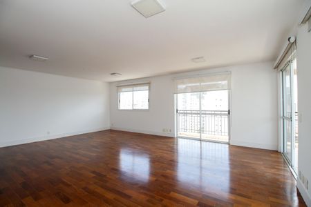 Apartamento para alugar com 190m², 3 quartos e 4 vagas Apartamento para alugar com 190m², 3 quartos e 4 vagasSala de Estar e Jantar