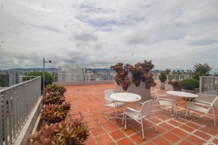 Apartamento à venda com 41m², 1 quarto e sem vagaTerraço