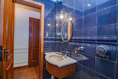 Apartamento à venda com 102m², 2 quartos e 1 vagaBanheiro Social