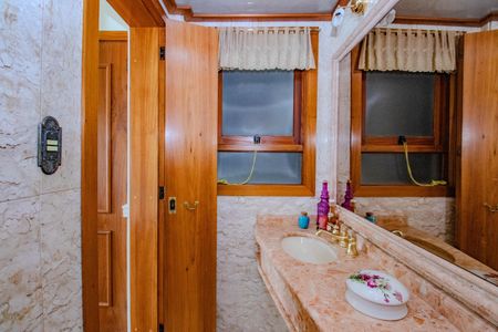 Apartamento à venda com 102m², 2 quartos e 1 vagaBanheiro da Suíte