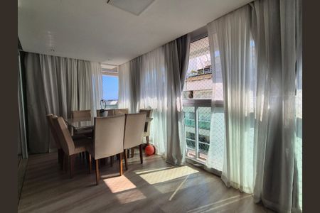 Apartamento à venda com 206m², 4 quartos e 2 vagasVaranda 