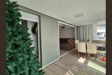 Apartamento à venda com 206m², 4 quartos e 2 vagasVaranda 