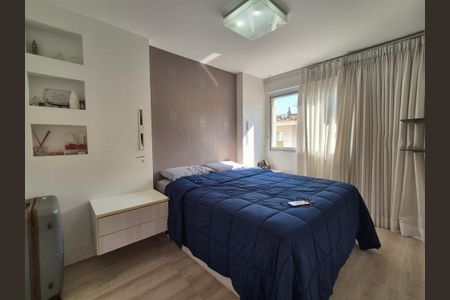 Apartamento à venda com 206m², 4 quartos e 2 vagasSuíte 