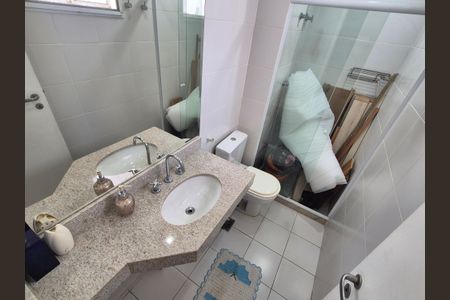 Apartamento à venda com 206m², 4 quartos e 2 vagasBanheiro suite 2