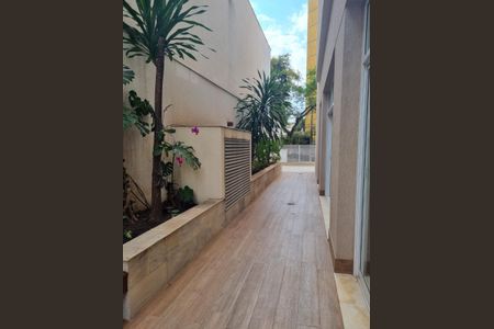 Apartamento à venda com 72m², 2 quartos e 2 vagasÁrea externa