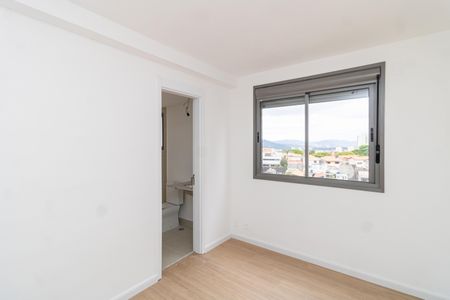Apartamento à venda com 155m², 3 quartos e 2 vagasSuíte 2