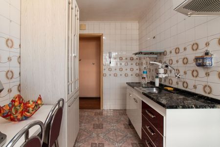 Apartamento à venda com 68m², 3 quartos e 1 vaga Apartamento à venda com 68m², 3 quartos e 1 vagaCozinha e Área de Serviço