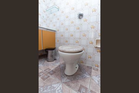 Apartamento à venda com 68m², 3 quartos e 1 vaga Apartamento à venda com 68m², 3 quartos e 1 vagaBanheiro