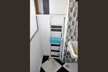 Apartamento à venda com 49m², 2 quartos e 1 vaga Apartamento à venda com 49m², 2 quartos e 1 vagaDetalhe - Área de Serviço