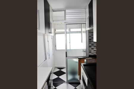 Apartamento à venda com 49m², 2 quartos e 1 vaga Apartamento à venda com 49m², 2 quartos e 1 vagaDetalhe - Cozinha