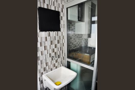 Apartamento à venda com 49m², 2 quartos e 1 vaga Apartamento à venda com 49m², 2 quartos e 1 vagaDetalhe - Área de Serviço