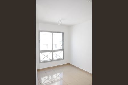 Apartamento à venda com 49m², 2 quartos e 1 vaga Apartamento à venda com 49m², 2 quartos e 1 vagaDetalhe - Sala e Sala de Jantar