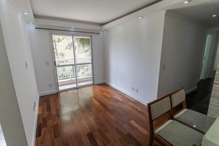 Sala de apartamento para alugar com 2 quartos, 56m² em Vila Sonia do Taboao, Taboão da Serra