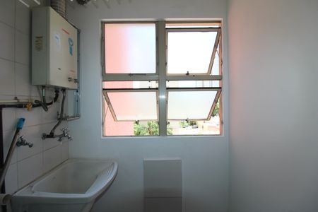 Apartamento para alugar com 67m², 3 quartos e 1 vagaÁrea de Serviço