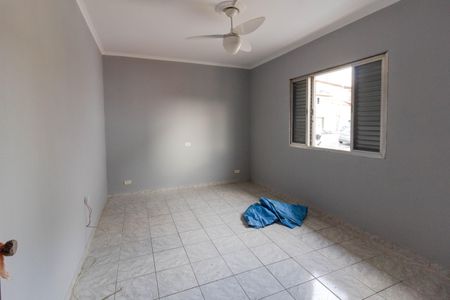 Casa para alugar com 110m², 2 quartos e 2 vagas Casa para alugar com 110m², 2 quartos e 2 vagasQuarto 1