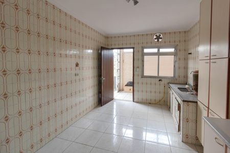 Casa para alugar com 110m², 2 quartos e 2 vagas Casa para alugar com 110m², 2 quartos e 2 vagasCozinha