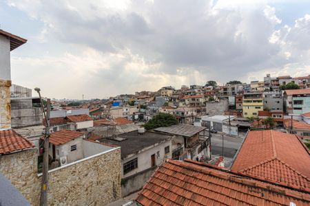 Casa para alugar com 110m², 2 quartos e 2 vagas Casa para alugar com 110m², 2 quartos e 2 vagasÁrea de Serviço - vista