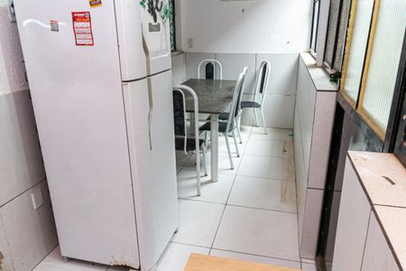 Casa para alugar com 110m², 2 quartos e 2 vagas Casa para alugar com 110m², 2 quartos e 2 vagasVaranda