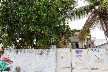 Casa para alugar com 110m², 2 quartos e 2 vagas Casa para alugar com 110m², 2 quartos e 2 vagasFachada