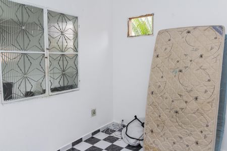 Casa para alugar com 110m², 2 quartos e 2 vagas Casa para alugar com 110m², 2 quartos e 2 vagasQuarto 1