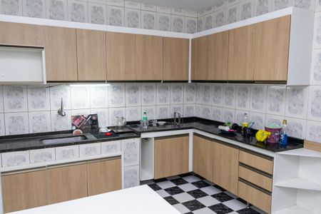 Casa para alugar com 110m², 2 quartos e 2 vagas Casa para alugar com 110m², 2 quartos e 2 vagasCozinha