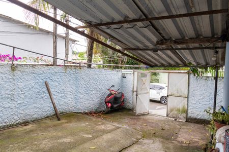 Casa para alugar com 110m², 2 quartos e 2 vagas Casa para alugar com 110m², 2 quartos e 2 vagasQuintal