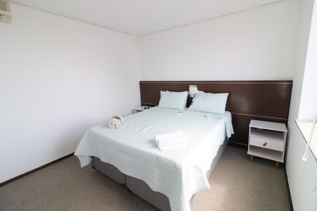 Quarto de apartamento para alugar com 1 quarto, 32m² em Vila Osasco, Osasco