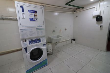 Apartamento para alugar com 32m², 1 quarto e 1 vagaÁrea comum - Lavanderia