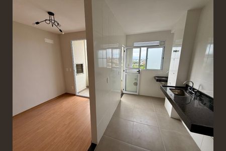 Apartamento à venda com 53m², 2 quartos e 2 vagasFoto 03