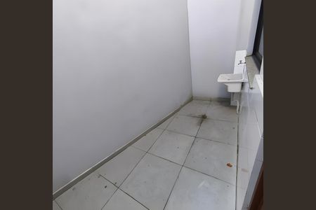 Casa para alugar com 2 quartos, 80m² em Condomínio Maracanã, Santo André