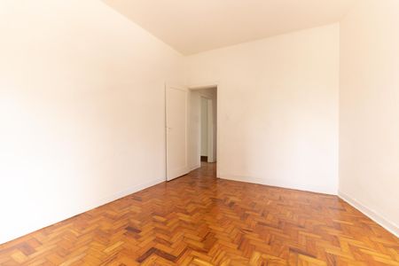 Apartamento à venda com 129m², 2 quartos e 1 vaga Apartamento à venda com 129m², 2 quartos e 1 vagaQuaro 2