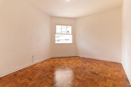 Apartamento à venda com 129m², 2 quartos e 1 vaga Apartamento à venda com 129m², 2 quartos e 1 vagaQuaro 2