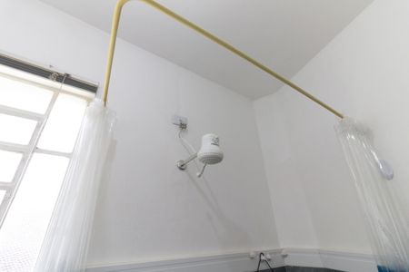 Apartamento à venda com 129m², 2 quartos e 1 vaga Apartamento à venda com 129m², 2 quartos e 1 vagaBanheiro