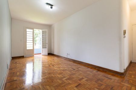 Apartamento à venda com 129m², 2 quartos e 1 vaga Apartamento à venda com 129m², 2 quartos e 1 vagaSala