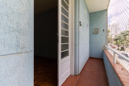Apartamento à venda com 2 quartos, 129m² em Aclimação, São Paulo
