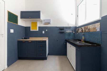 Apartamento à venda com 129m², 2 quartos e 1 vaga Apartamento à venda com 129m², 2 quartos e 1 vagaCozinha