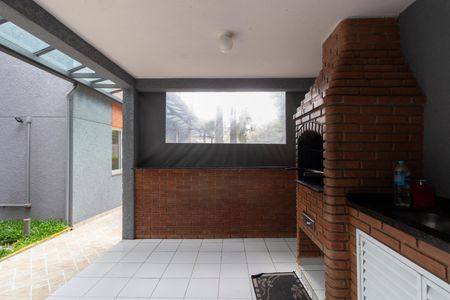 Apartamento à venda com 50m², 2 quartos e 1 vaga Apartamento à venda com 50m², 2 quartos e 1 vagaÁrea Comum - Churrasqueira