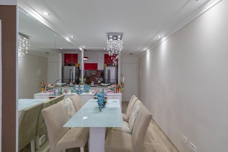 Sala de apartamento à venda com 2 quartos, 50m² em Vila Carmosina, São Paulo