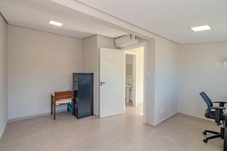 Apartamento à venda com 211m², 3 quartos e 2 vagasEscritório( Cobertura)