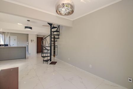 Sala de apartamento para alugar com 2 quartos, 211m² em São João, Porto Alegre