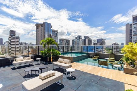 Área comum - Piscina de kitnet/studio para alugar com 1 quarto, 25m² em Pinheiros, São Paulo