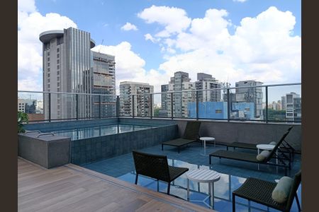 Studio para alugar com 25m², 1 quarto e sem vagaPiscina