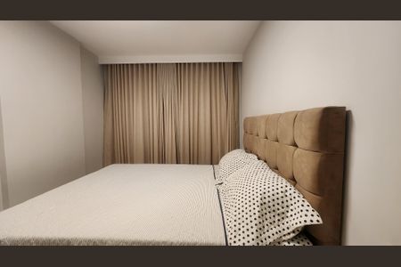 Apartamento para alugar com 70m², 2 quartos e 1 vagaSuíte