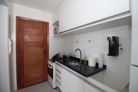 Cozinha de apartamento para alugar com 2 quartos, 70m² em Brotas, Salvador