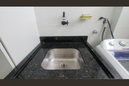 Apartamento para alugar com 70m², 2 quartos e 1 vagaÁrea de Serviço