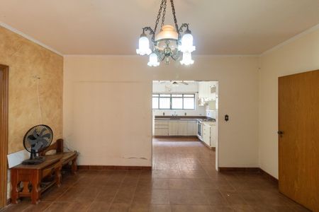 Casa à venda com 222m², 5 quartos e 5 vagasSala de Jantar