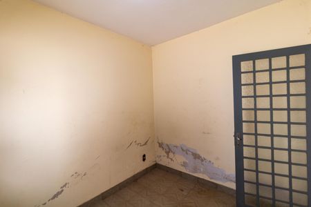 Casa à venda com 222m², 5 quartos e 5 vagasQuarto 02 da Edícula