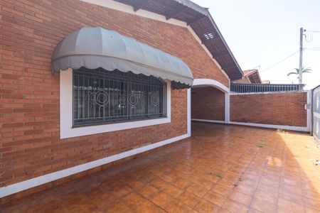 Casa à venda com 222m², 5 quartos e 5 vagasGaragem